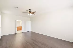 12801 Parkersburg Dr, Fort Worth, TX 76244 - Photo 13