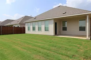 616 Arabian Ln, Aubrey, TX 76227 - Photo 3
