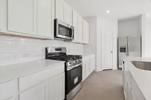 1805 Alpine Larch Ln, McKinney, TX 75071 - Photo 11