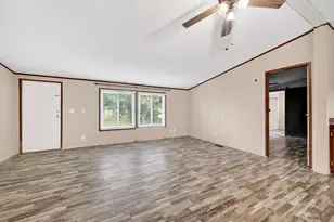 929 W Sterrett Rd, Waxahachie, TX 75167 - Photo 13