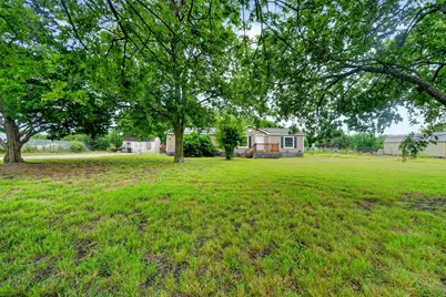 929 W Sterrett Road, Waxahachie, TX 75167 - Photo 31