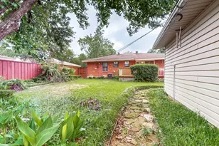 7305 Lehigh Dr, Dallas, TX 75214 - Photo 35