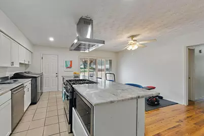 7305 Lehigh Drive, Dallas, TX 75214 - Photo 11