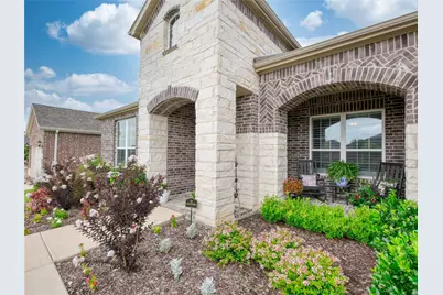 1125 Cornerstone Drive, Little Elm, TX 76227 - Photo 5