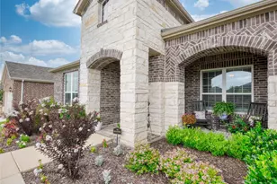 1125 Cornerstone Dr, Little Elm, TX 76227 - Photo 5