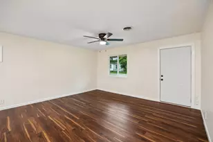 7705 Navajo Trail, Lake Worth, TX 76135 - Photo 21