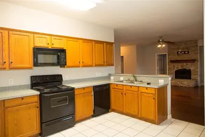 2410 South Forest Hill, Corinth, TX 76210 - Photo 15