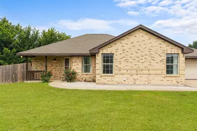 305 Ashwood Street, Azle, TX 76020 - Photo 5