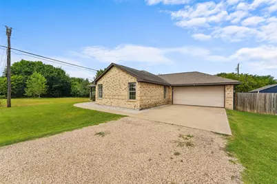 305 Ashwood Street, Azle, TX 76020 - Photo 7