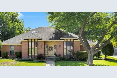 3630 Ridgewood Drive, Grand Prairie, TX 75052 - Photo 1