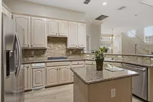 8625 Old Oak Dr, Irving, TX 75063 - Photo 13