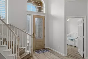 8625 Old Oak Dr, Irving, TX 75063 - Photo 5