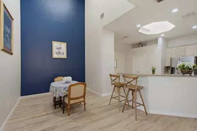 8625 Old Oak Drive, Irving, TX 75063 - Photo 9