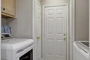 8625 Old Oak Dr, Irving, TX 75063 - Photo 15