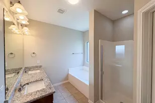 1205 Kachina Ln, Fort Worth, TX 76052 - Photo 11