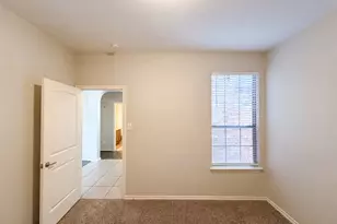 1205 Kachina Ln, Fort Worth, TX 76052 - Photo 13