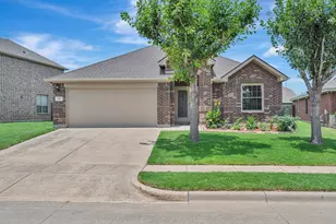 933 Keel Line Dr, Crowley, TX 76036 - Photo 1