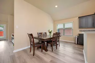933 Keel Line Dr, Crowley, TX 76036 - Photo 7