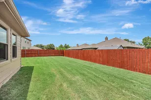 933 Keel Line Dr, Crowley, TX 76036 - Photo 37
