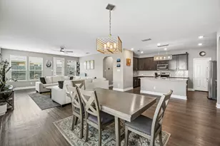 636 Fox View Dr, Fort Worth, TX 76131 - Photo 9