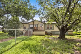 830 Pearce Dr, Pottsboro, TX 75076 - Photo 1