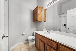 8586 Robertson Dr, Frisco, TX 75036 - Photo 15