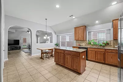 8586 Robertson Drive, Frisco, TX 75036 - Photo 5