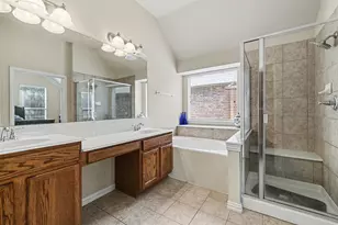 8586 Robertson Dr, Frisco, TX 75036 - Photo 13