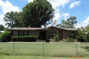 16028 Neches Pkwy, Tyler, TX 75704 - Photo 1