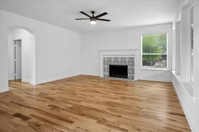 407 Greenway Court, Coppell, TX 75019 - Photo 9