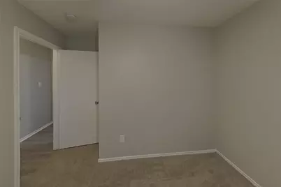 10525 Flamewood Drive, Fort Worth, TX 76140 - Photo 9