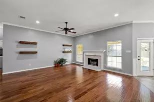 10604 Sierra W Dr, Waco, TX 76712 - Photo 5