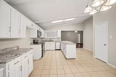 5405 Bright Star Trail, Arlington, TX 76017 - Photo 9