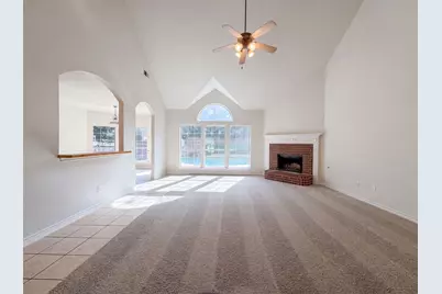 3014 Saint Amanda Drive, Mansfield, TX 76063 - Photo 3