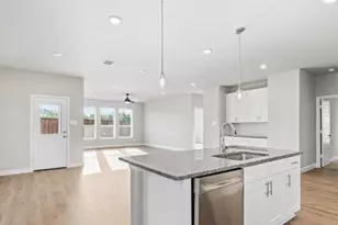 17128 Manzanilla Dr, Justin, TX 76247 - Photo 5