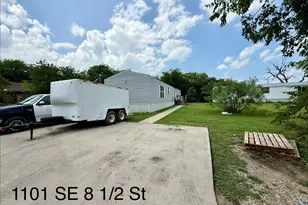 9999 SE 8th St, Mineral Wells, TX 76067 - Photo 13