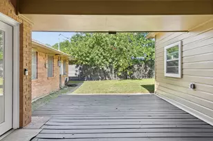 2728 Alco Ave, Dallas, TX 75211 - Photo 23