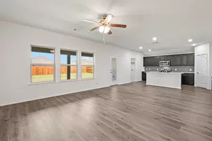 499 Sebastian Ln, Waxahachie, TX 75165 - Photo 13