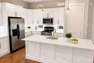 4317 Cedar Springs Rd, Dallas, TX 75219 - Photo 3