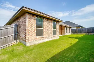 6817 Trail Rock Dr, Benbrook, TX 76126 - Photo 35