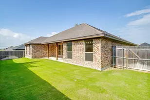 6817 Trail Rock Dr, Benbrook, TX 76126 - Photo 37