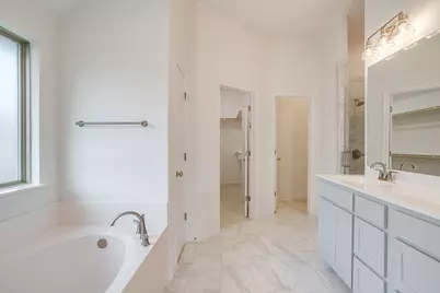 6817 Trail Rock Drive, Benbrook, TX 76126 - Photo 17