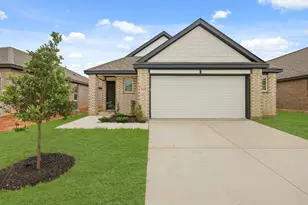 3132 Manchester Dr, Cleburne, TX 76031 - Photo 1
