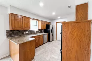 1604 Danube Ln, Plano, TX 75075 - Photo 3