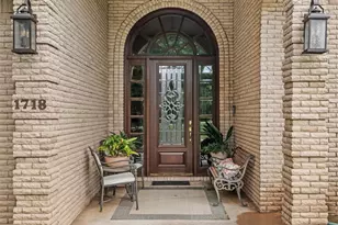 1718 Wanda Way, Arlington, TX 76001 - Photo 3