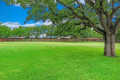 1718 Wanda Way, Arlington, TX 76001 - Photo 33