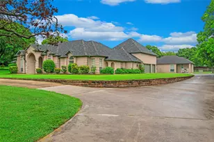 1718 Wanda Way, Arlington, TX 76001 - Photo 3