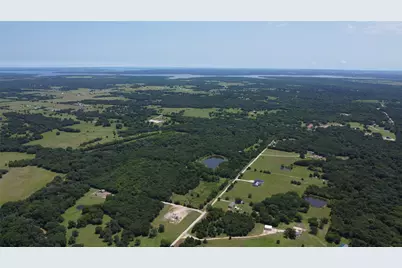 527 Copperas Road, Whitesboro, TX 76264 - Photo 13