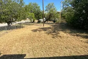 1301 Sewell St, Abilene, TX 79605 - Photo 11