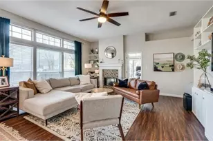 4310 Elgin Ct, Grand Prairie, TX 75052 - Photo 9